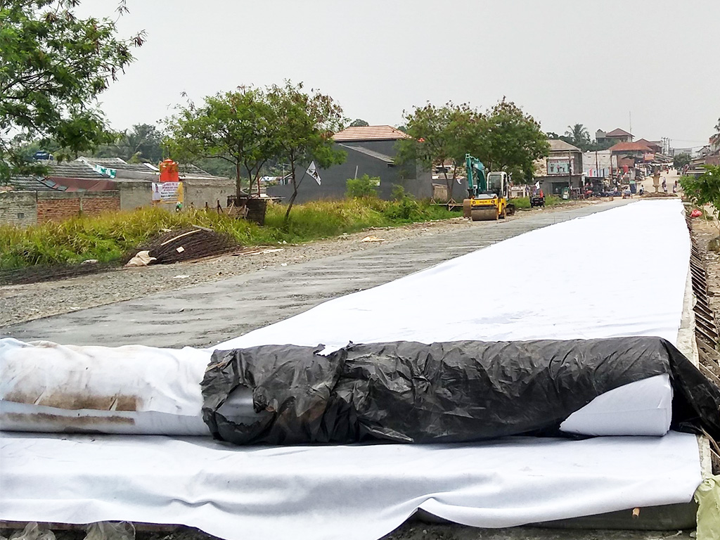 Geotextile Non Woven — material geosintetik NusaPilar